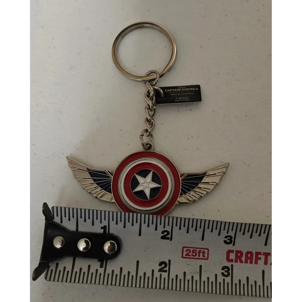Captain‎ America Winged Shield Keychain Marvel Movie Promo Metal